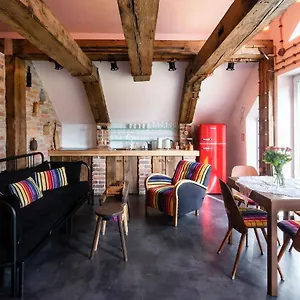 Noble & Sauna Zone Apartment Zabierzow
