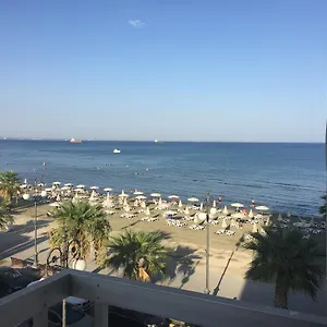 https://apartment-mary.hotelsatayianapa.com